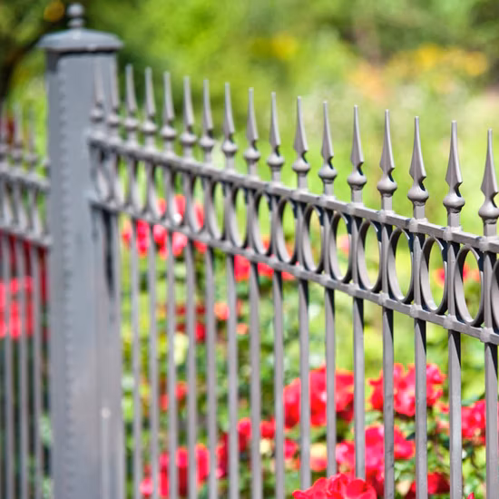 Valla de aluminio para piscina/valla de estacas/valla de balcón/valla de privacidad/valla de Panel de hierro forjado ornamental barandilla valla de listones de Metal fábrica